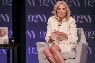 Myslela jsem, že má mrtvici. Jill Bidenová se vrátila k debaklu svého muže v debatě s Trumpem - Novinky
